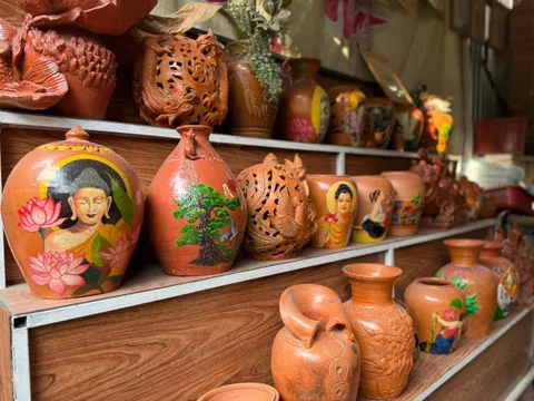 Quà tặng lưu niệm